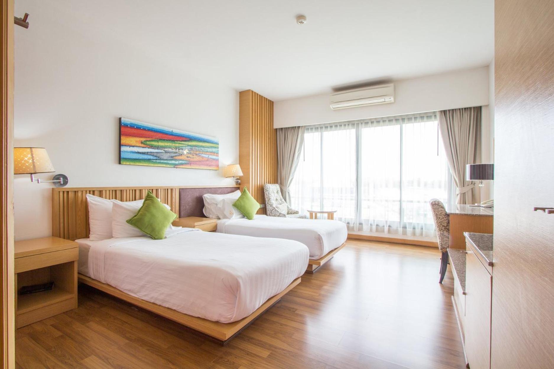 Mamaison Hotel Buriram Extérieur photo
