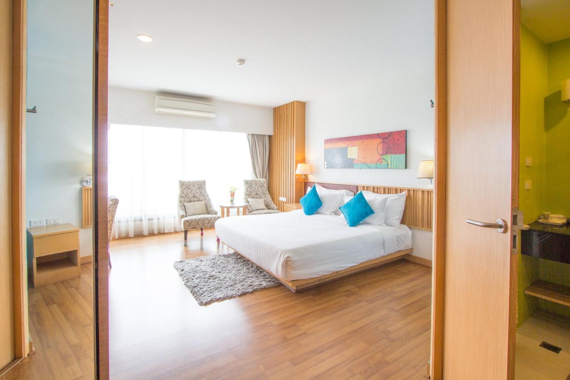 Mamaison Hotel Buriram Extérieur photo